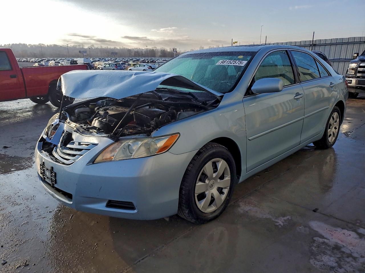 Toyota Camry Ce Image 1