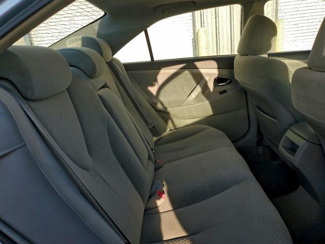 Toyota Camry Ce Image 10