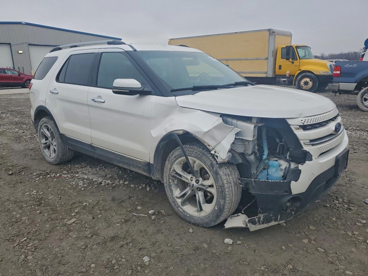 Ford Explorer Limited Image 13