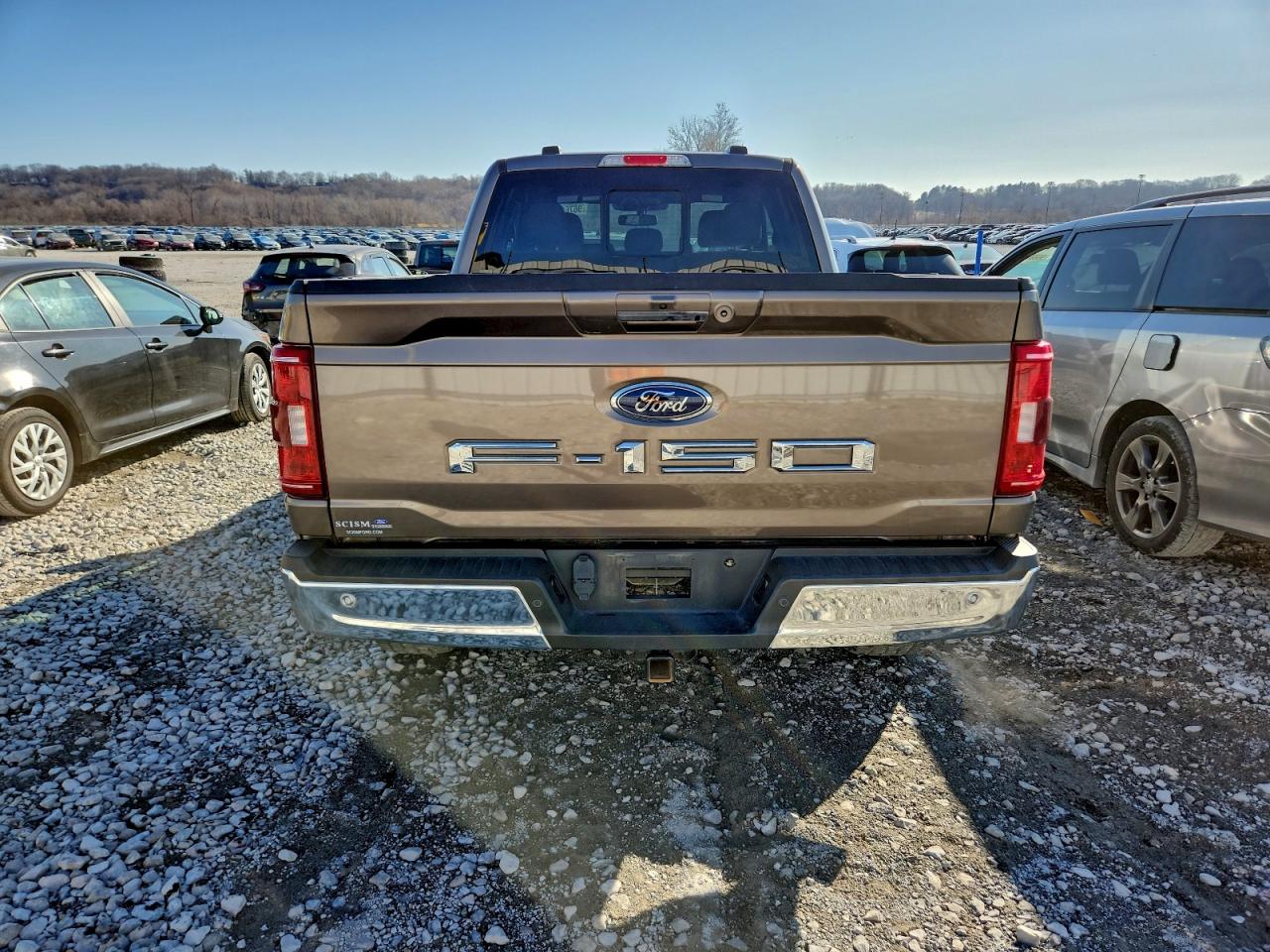 Ford F-150 Super Cab Image 9