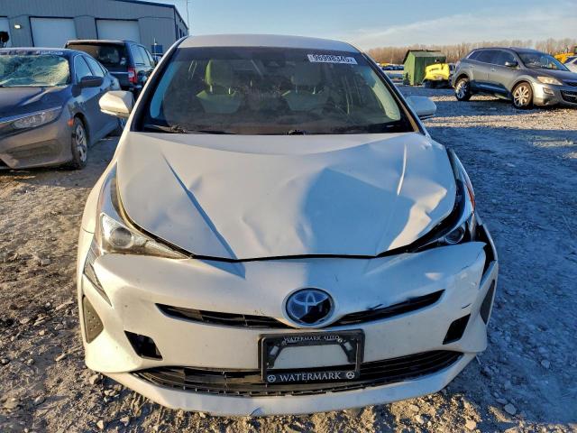 Toyota Prius Image 4