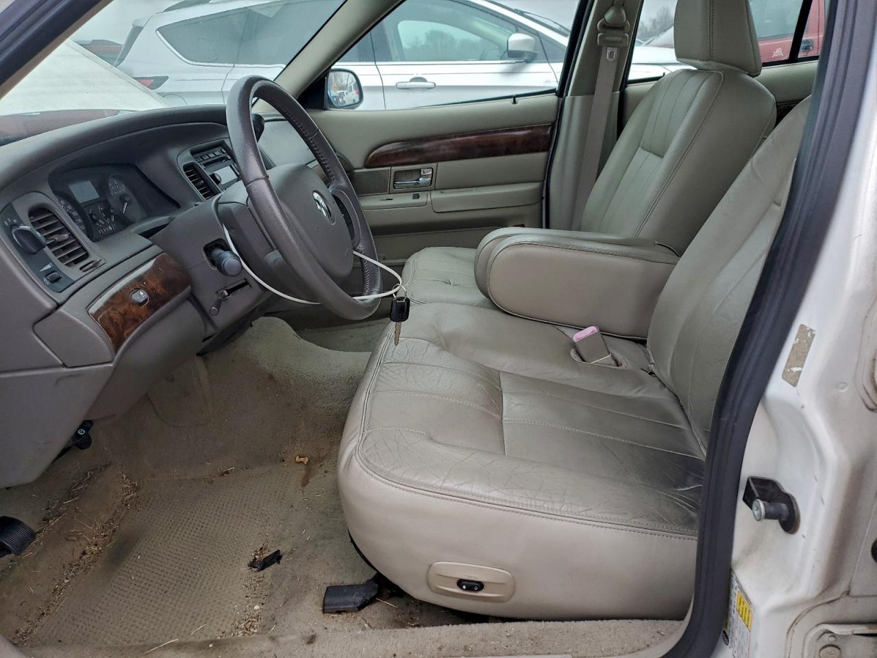 Mercury Grmarquis Ls Image 2