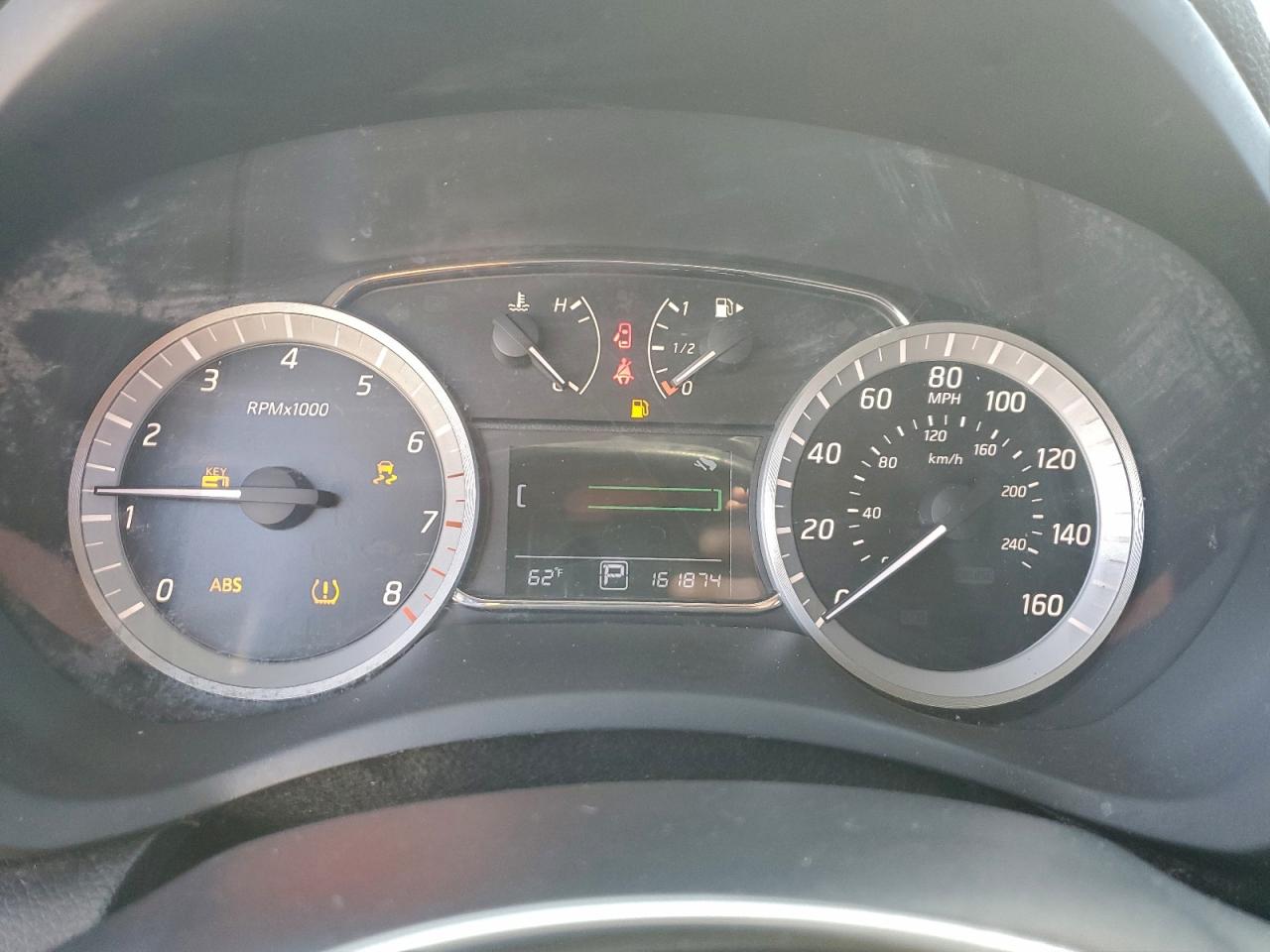 Nissan Sentra S Image 8