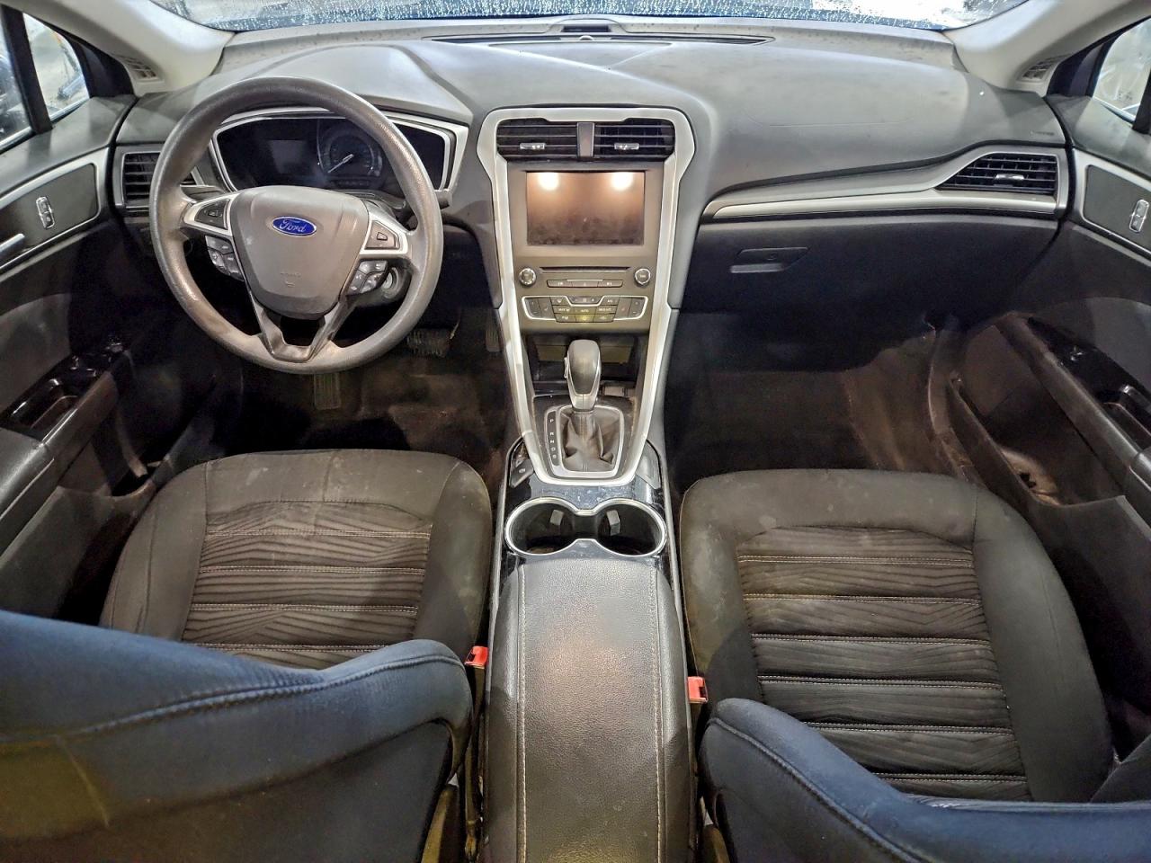 Ford Fusion Se Image 6