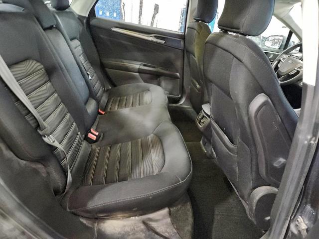 Ford Fusion Se Image 11