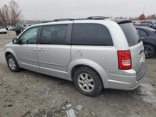 Chrysler Minivan Touring Image 3