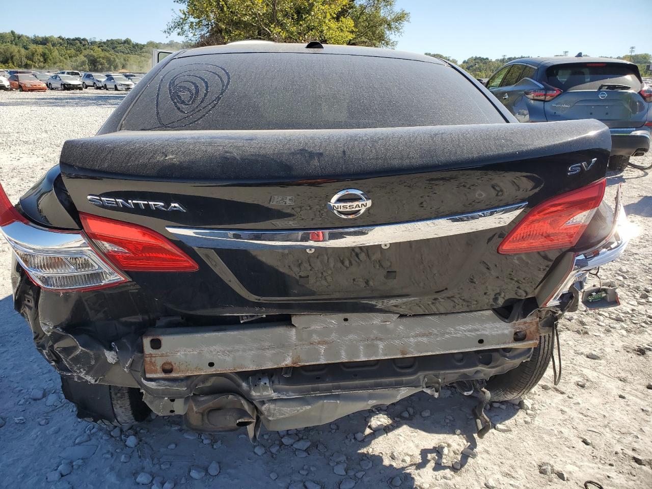 Nissan Sentra S Image 5