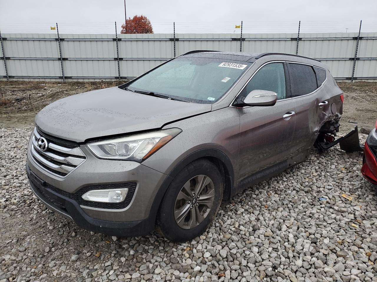 Hyundai SANTA FE Image 1
