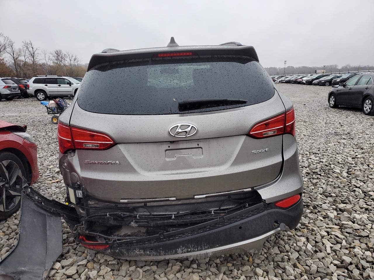 Hyundai SANTA FE Image 12