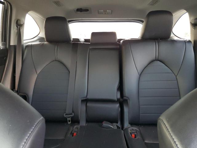 Toyota Highlander L Image 8