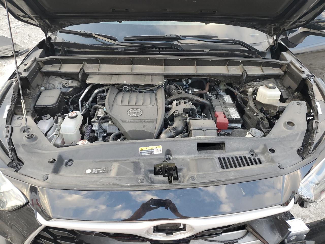 Toyota Highlander L Image 9