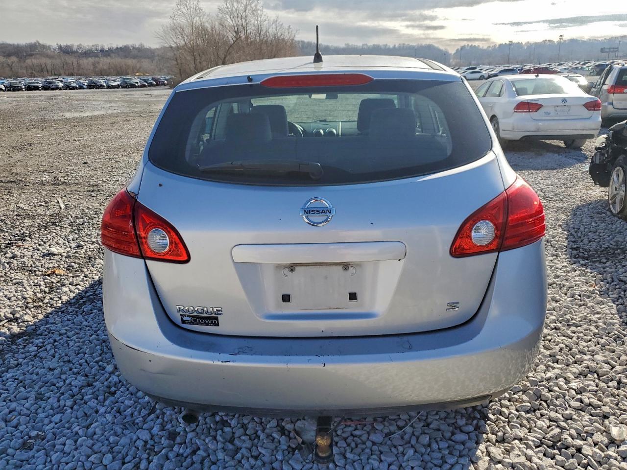 Nissan Rogue S Image 10