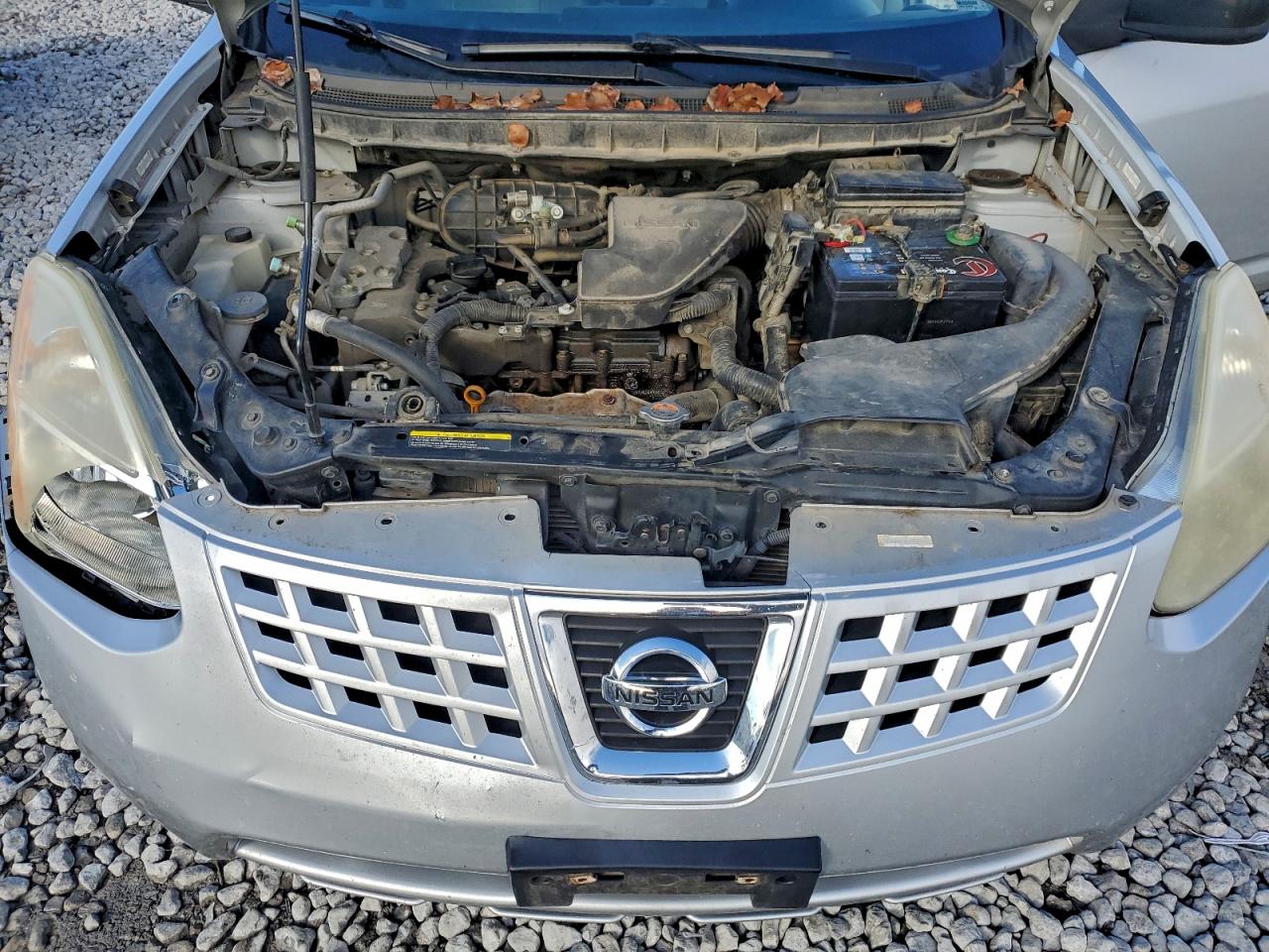 Nissan Rogue S Image 8