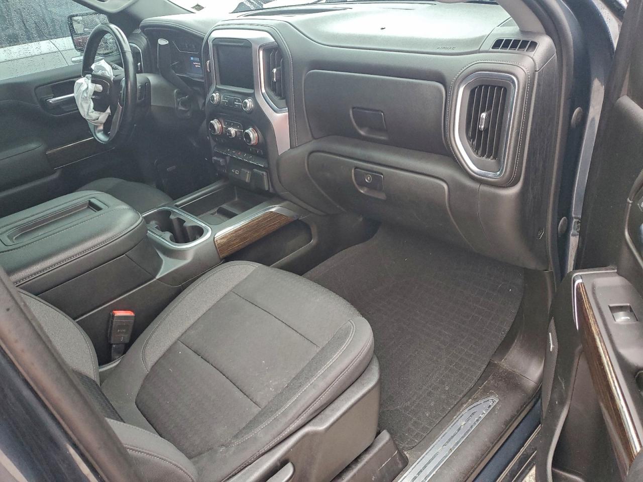 GMC Sierra K1500 Elevation Image 11