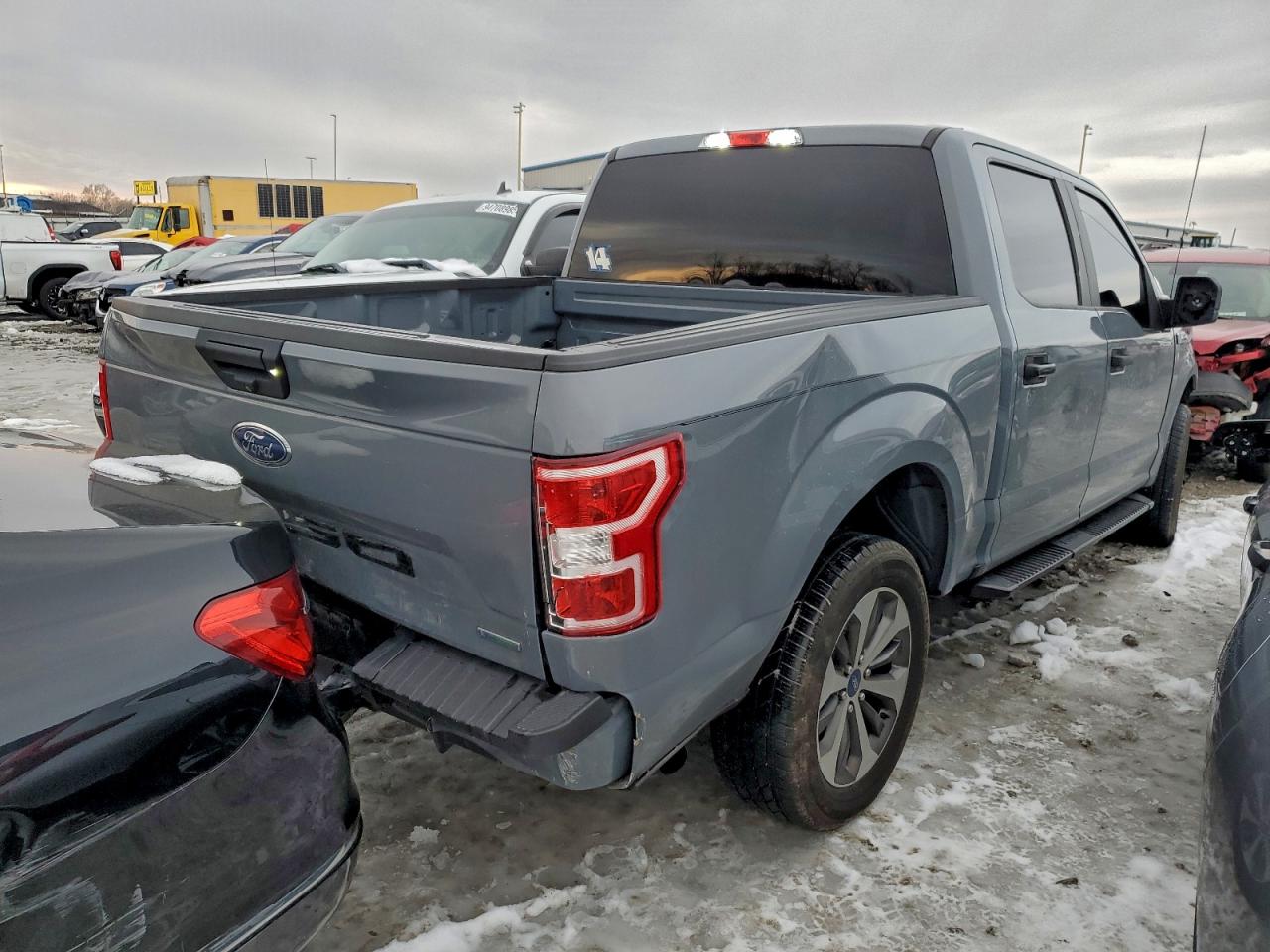 Ford F-150 Supercrew Image 9