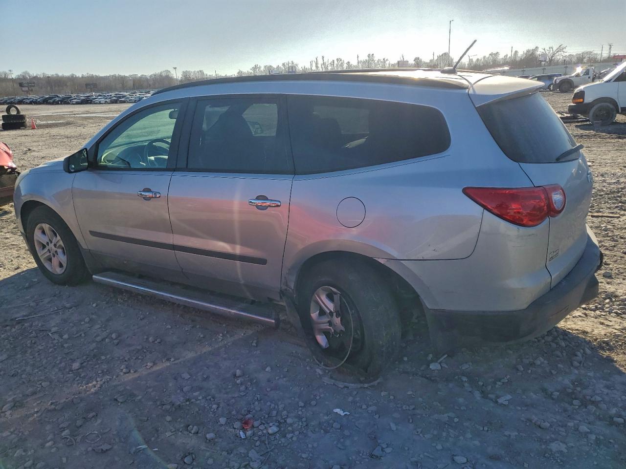 Chevrolet Traverse Ls Image 6