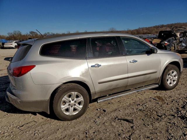 Chevrolet Traverse Ls Image 4