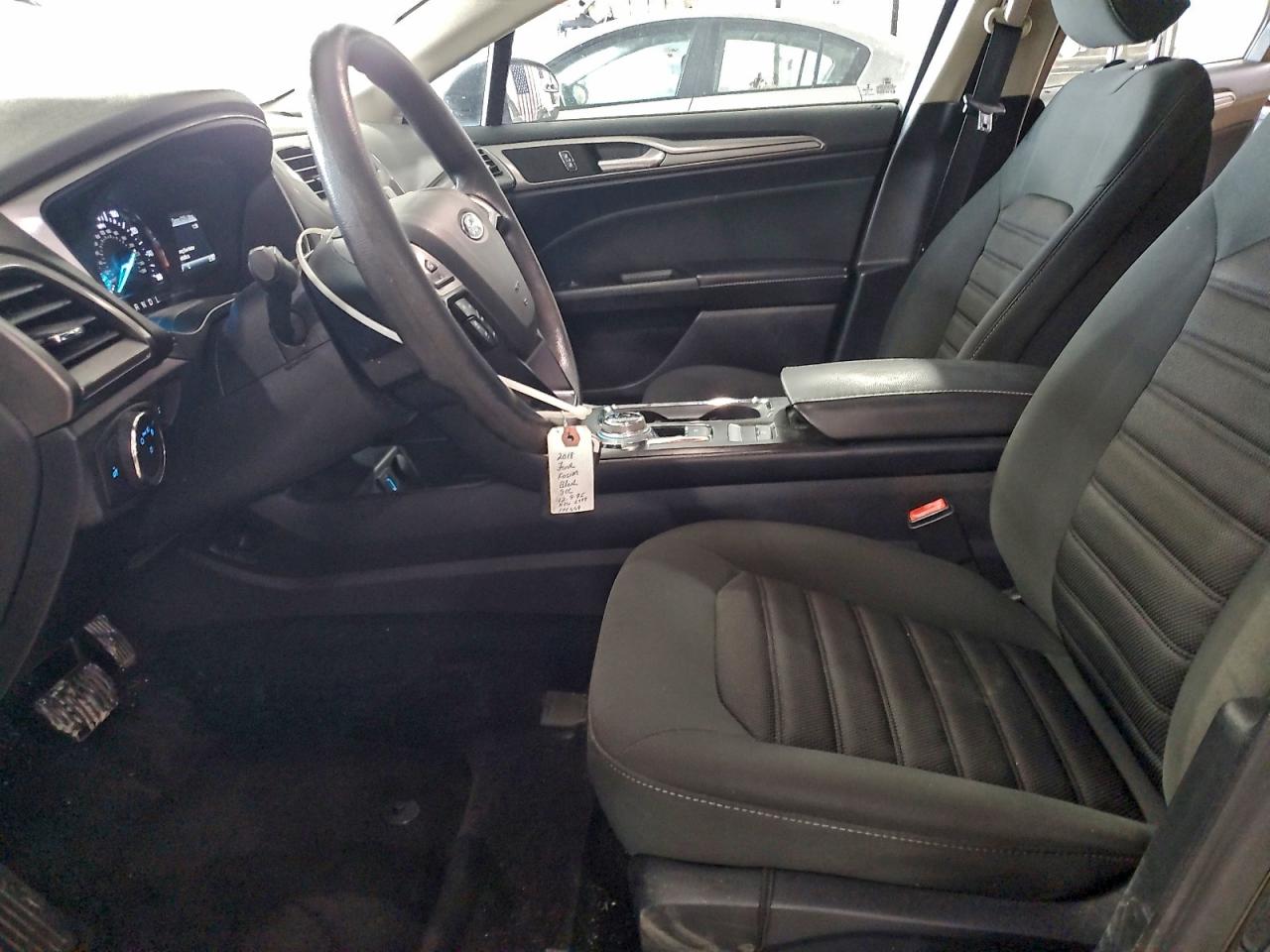 Ford Fusion Se Image 12