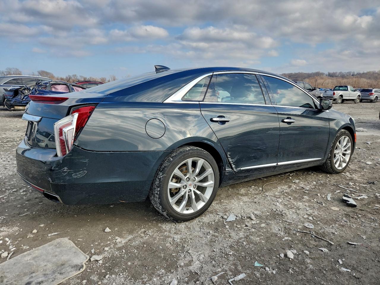 Cadillac XTS Luxury Collection Image 5