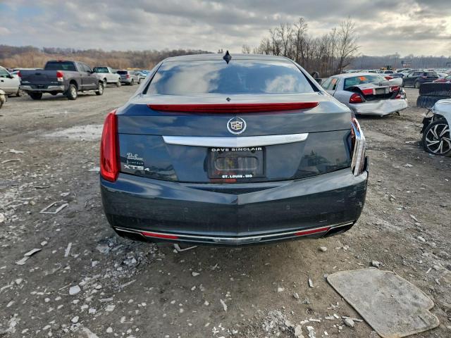 Cadillac XTS Luxury Collection Image 2