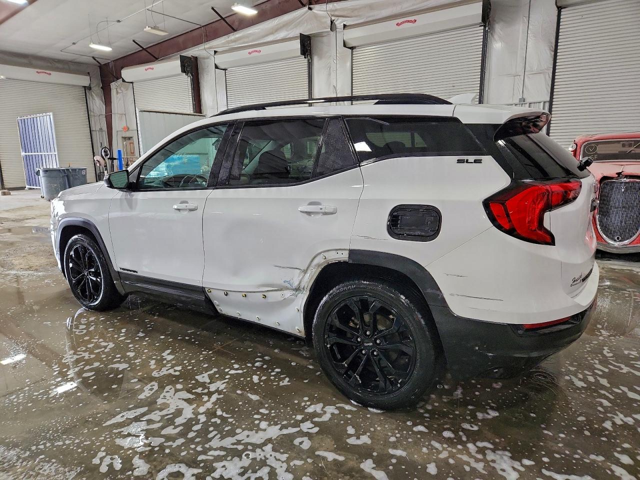 GMC Terrain Sle Image 10