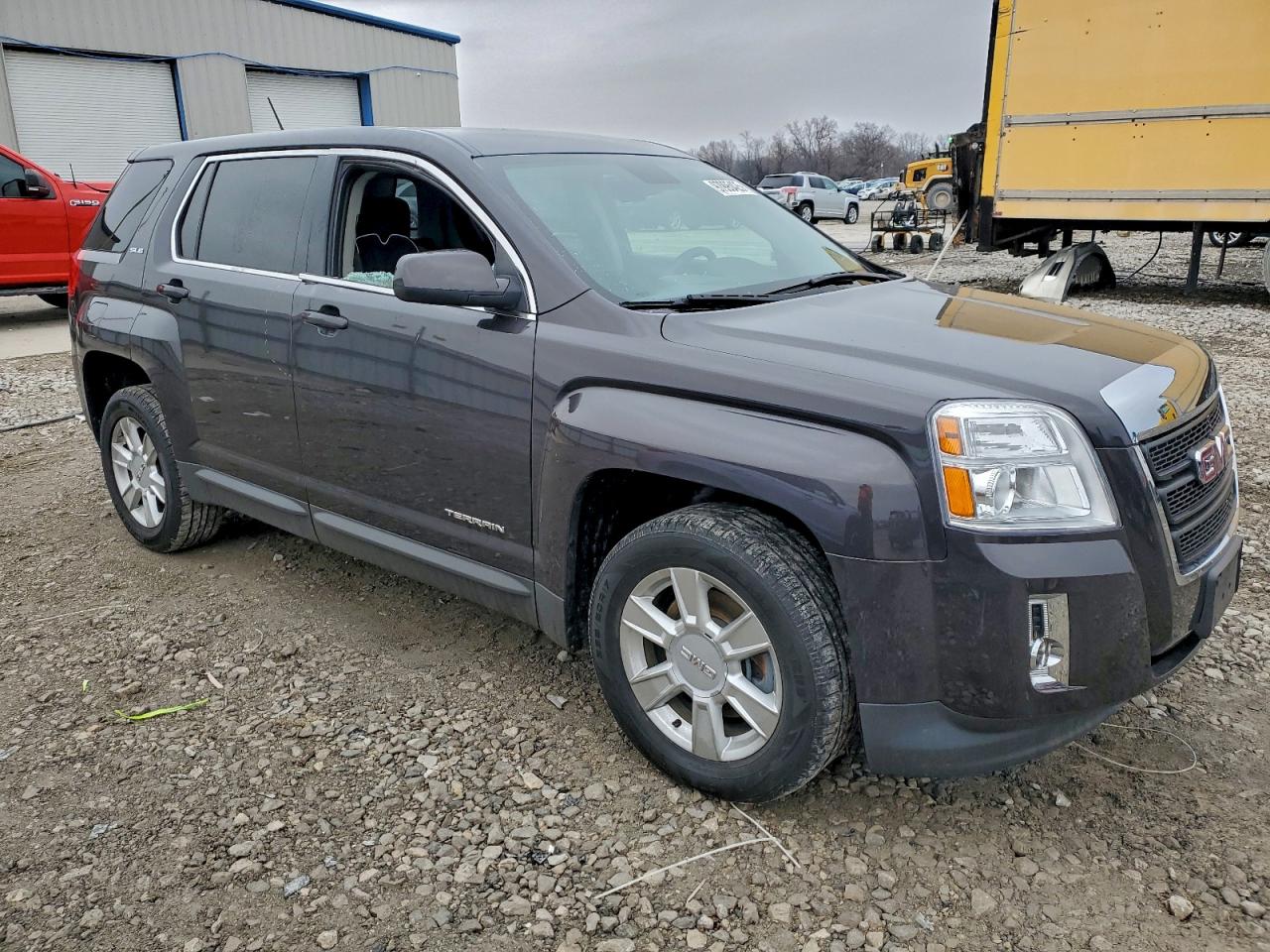 GMC Terrain Sle Image 3