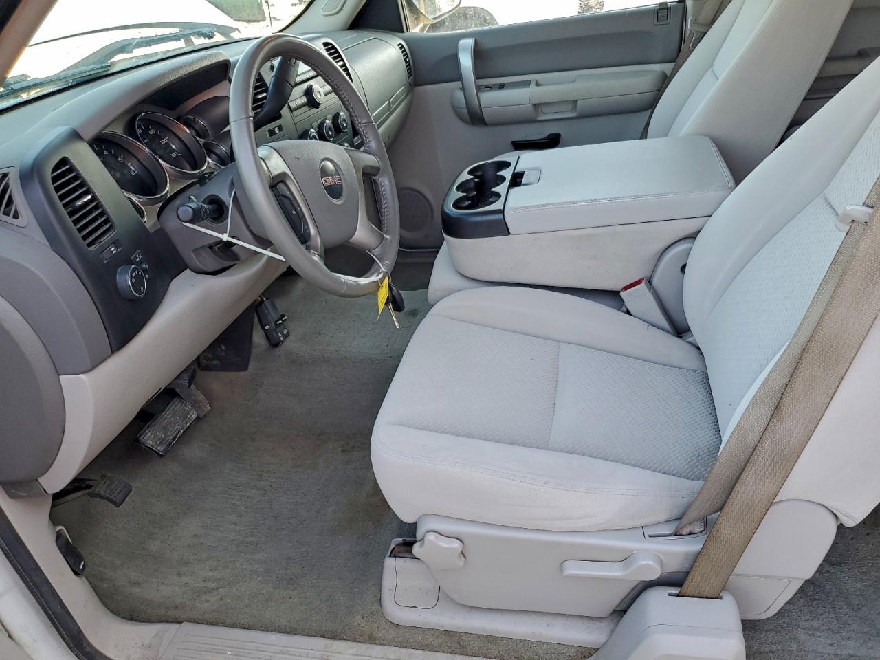 GMC Sierra K1500 Image 9