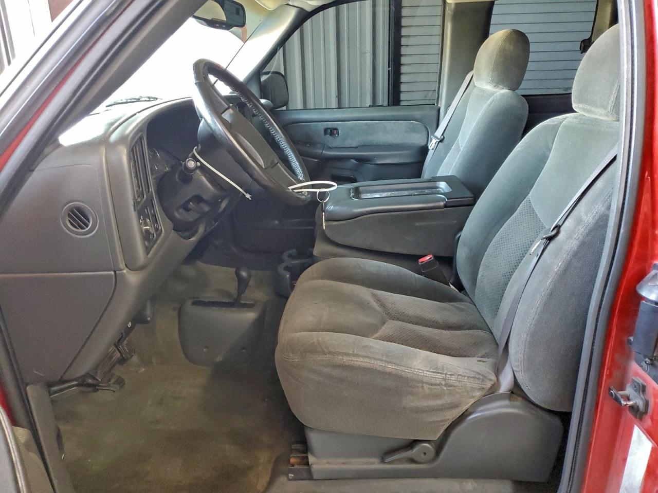 Chevrolet Silverado K1500 Image 8