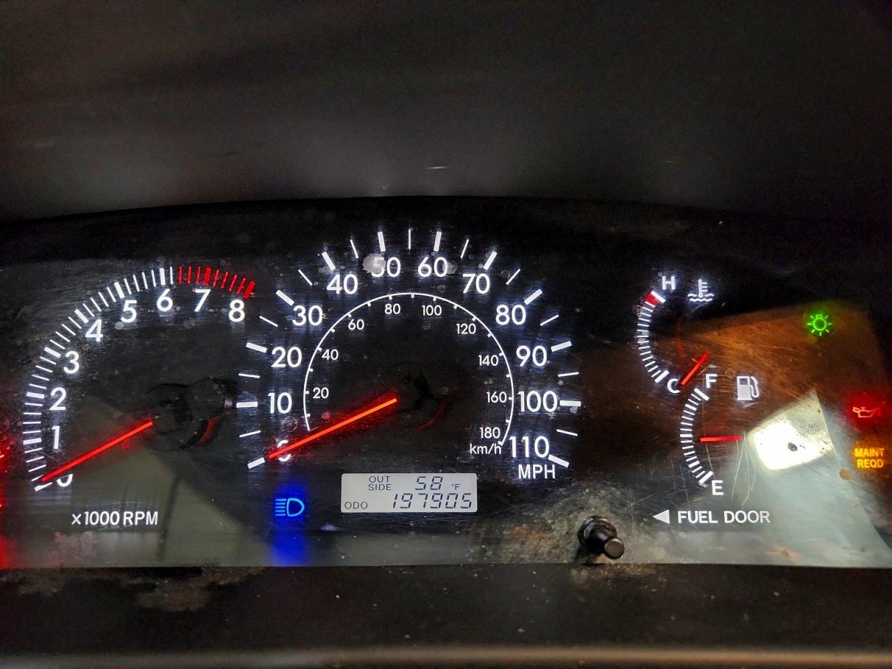 Toyota Corolla Ce Image 6