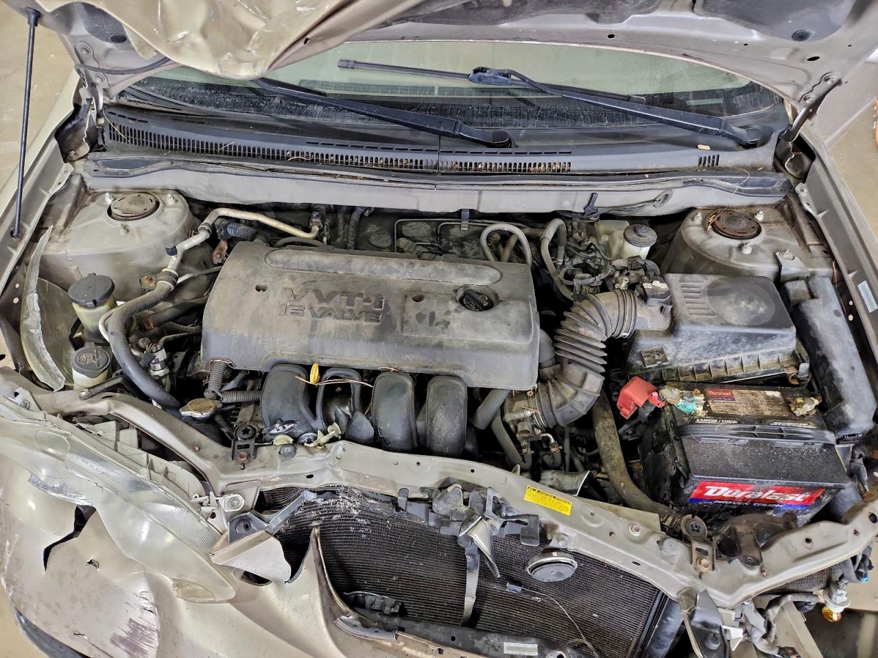 Toyota Corolla Ce Image 8