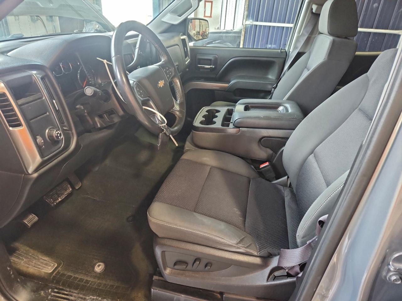 Chevrolet Silverado C1500 Lt Image 10