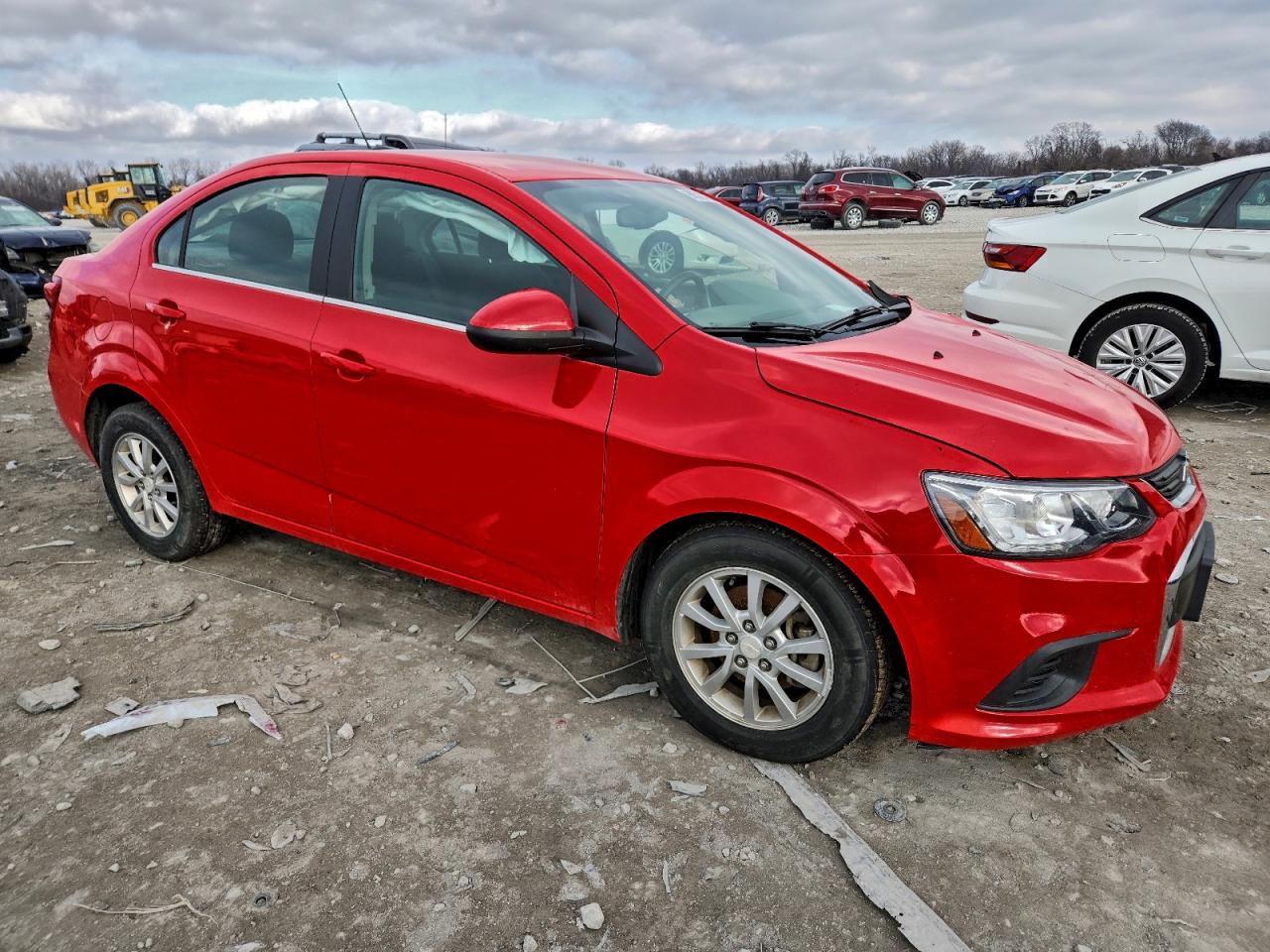 Chevrolet Sonic Lt Image 4