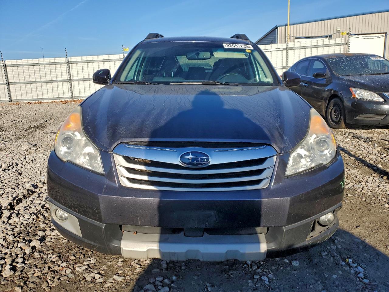 Subaru Outback 2.5i Limited Image 4