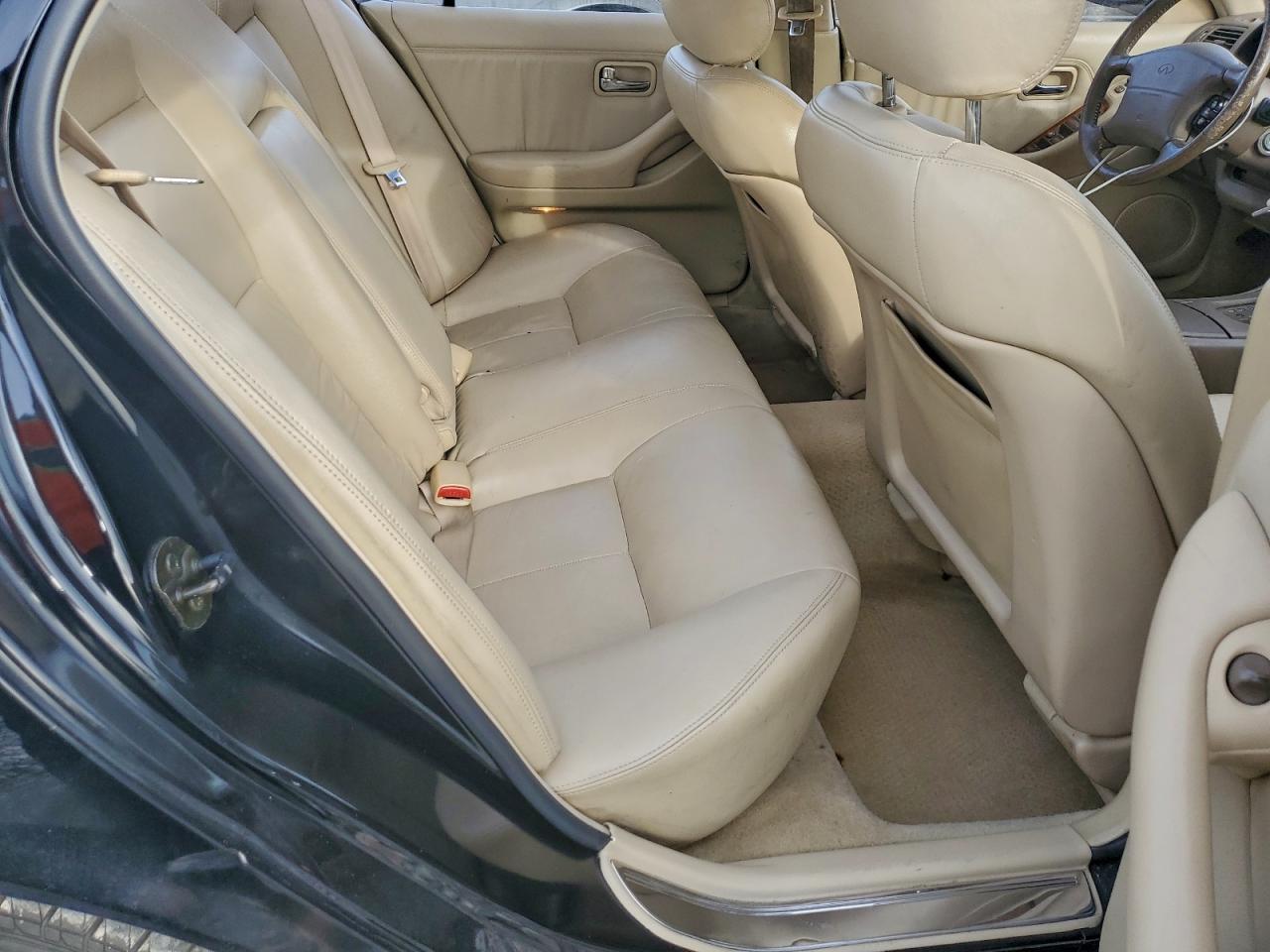 INFINITI J30 Image 5