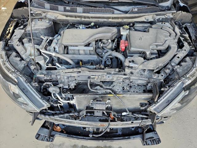 Nissan Rogue S Image 8