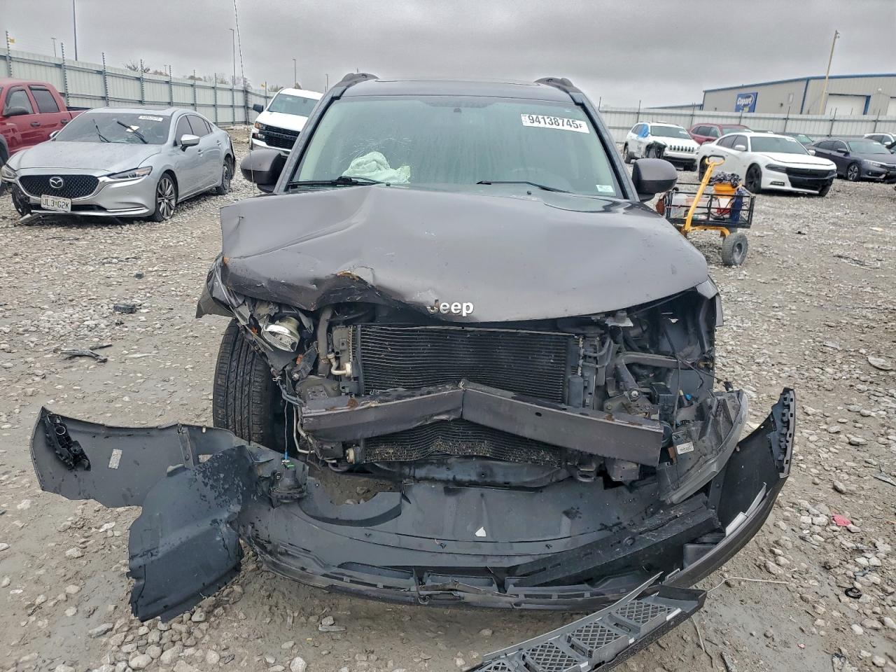 Jeep Compass Latitude Image 5