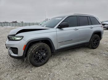  Salvage Jeep Grand Cherokee