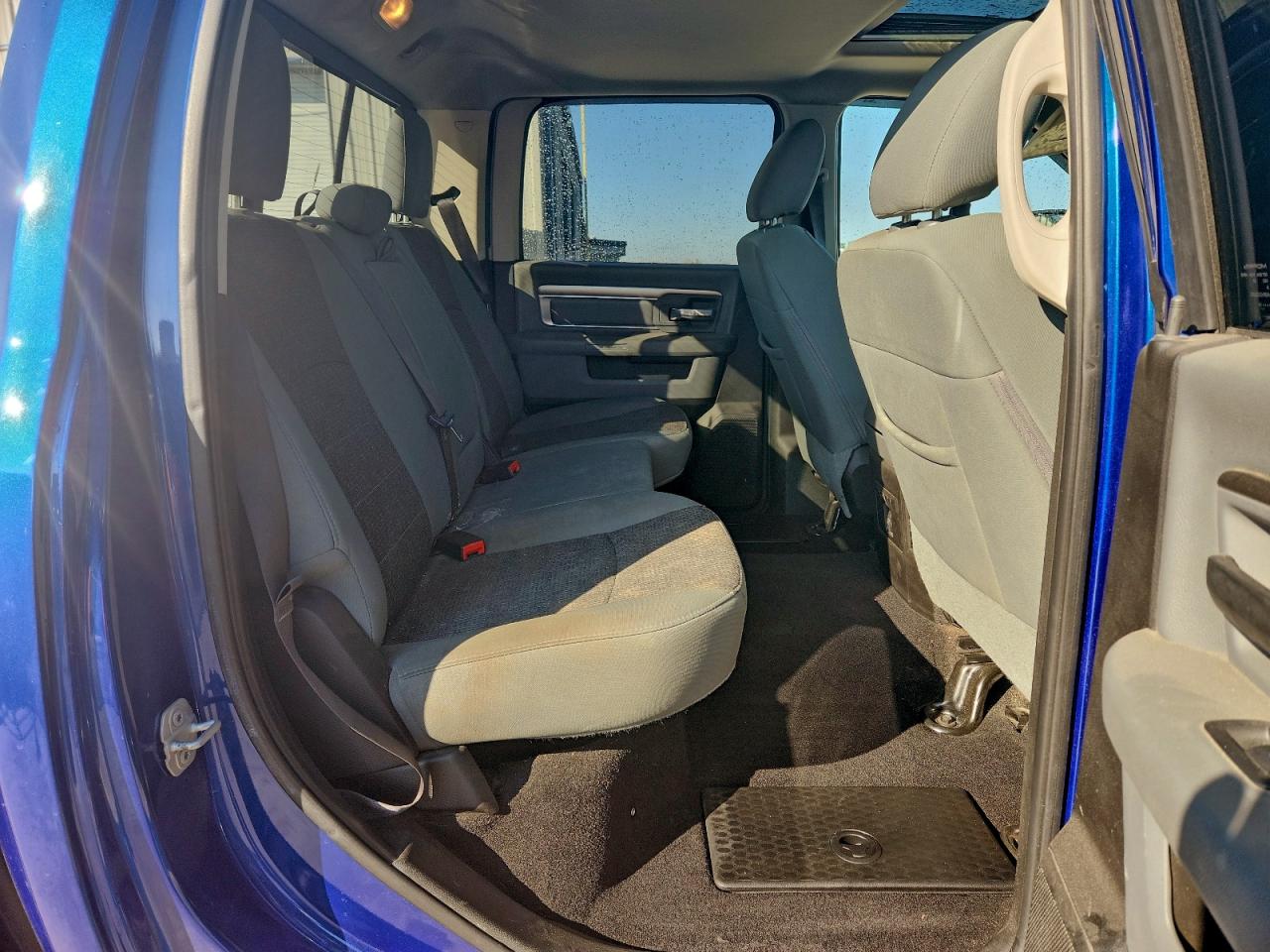 Ram 1500 Slt Image 9