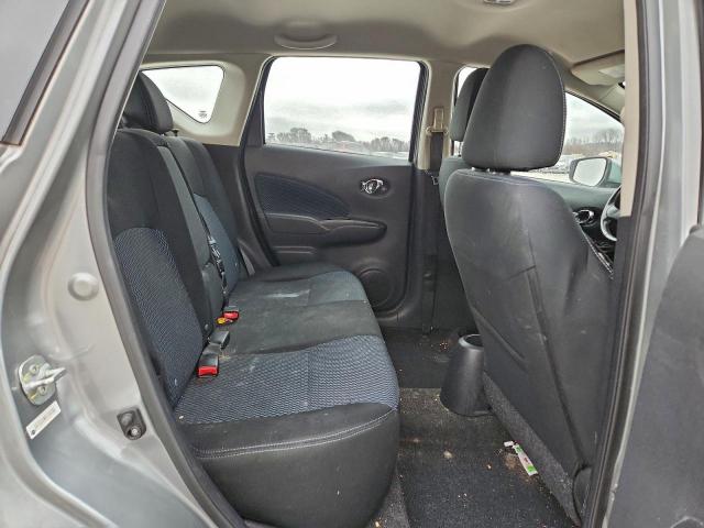 Nissan Versa S Image 11