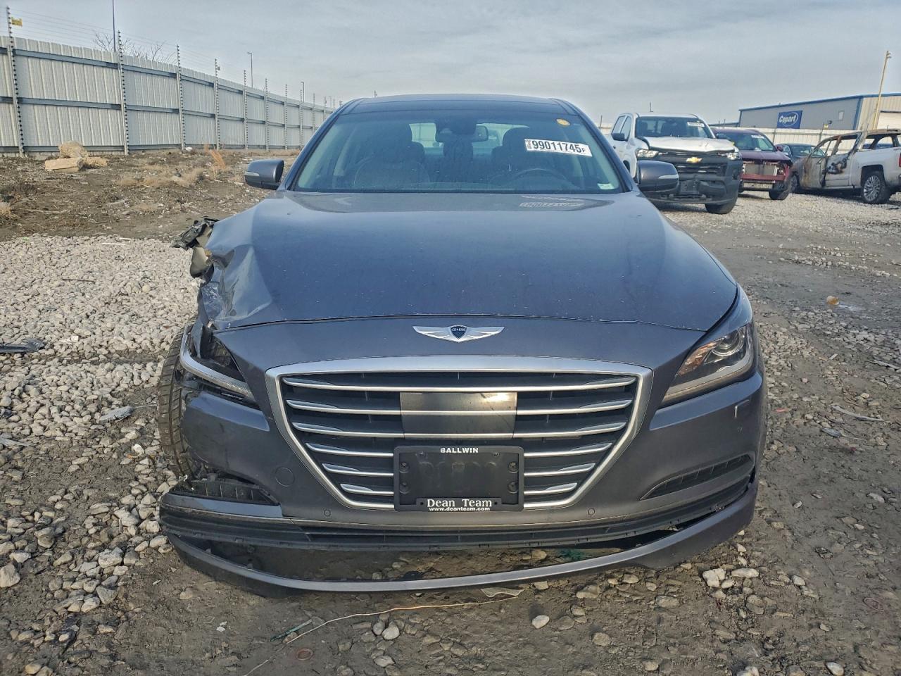 Hyundai Genesis 3.8l Image 8
