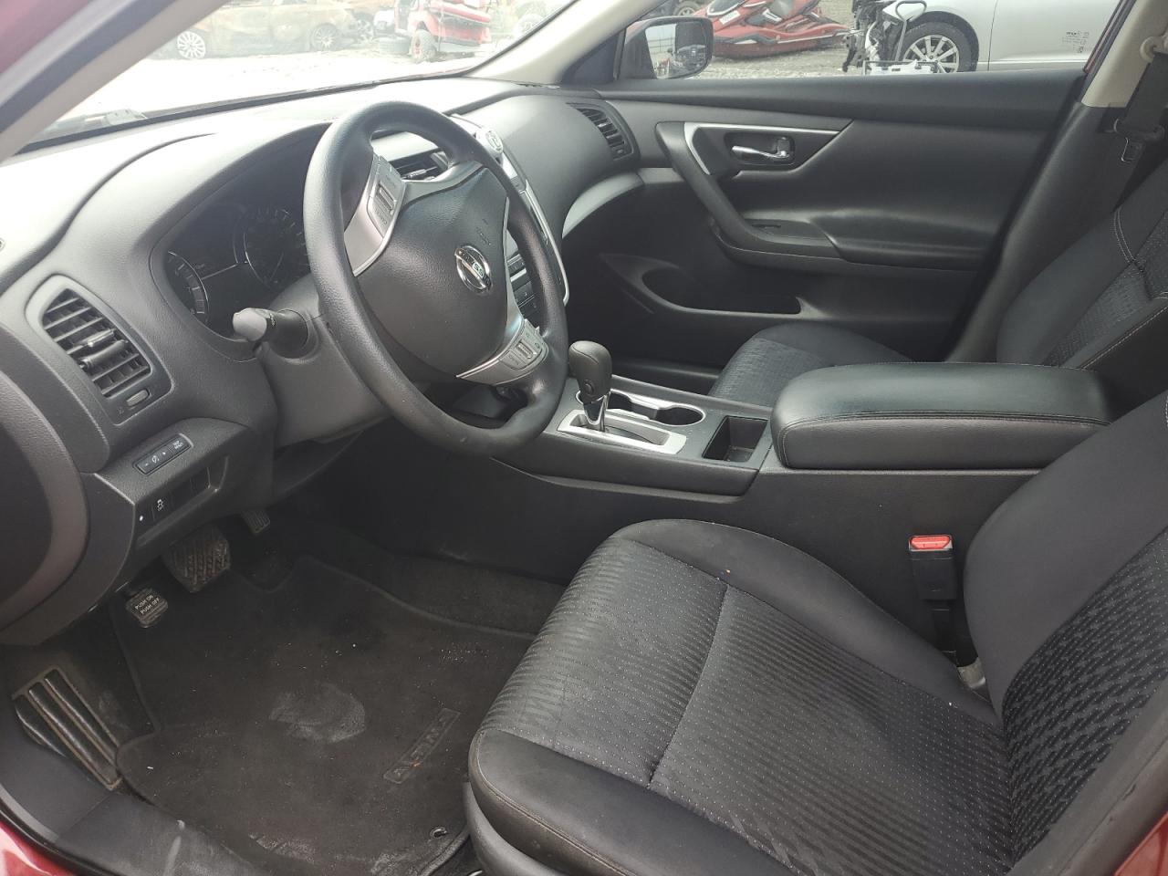 Nissan Altima 2.5 Image 5