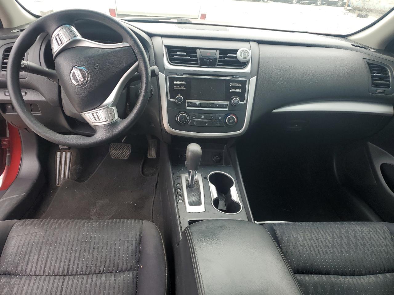 Nissan Altima 2.5 Image 8