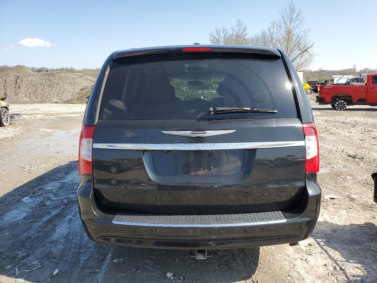 Chrysler Minivan Touring Image 10