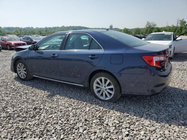 Toyota Camry L Image 2