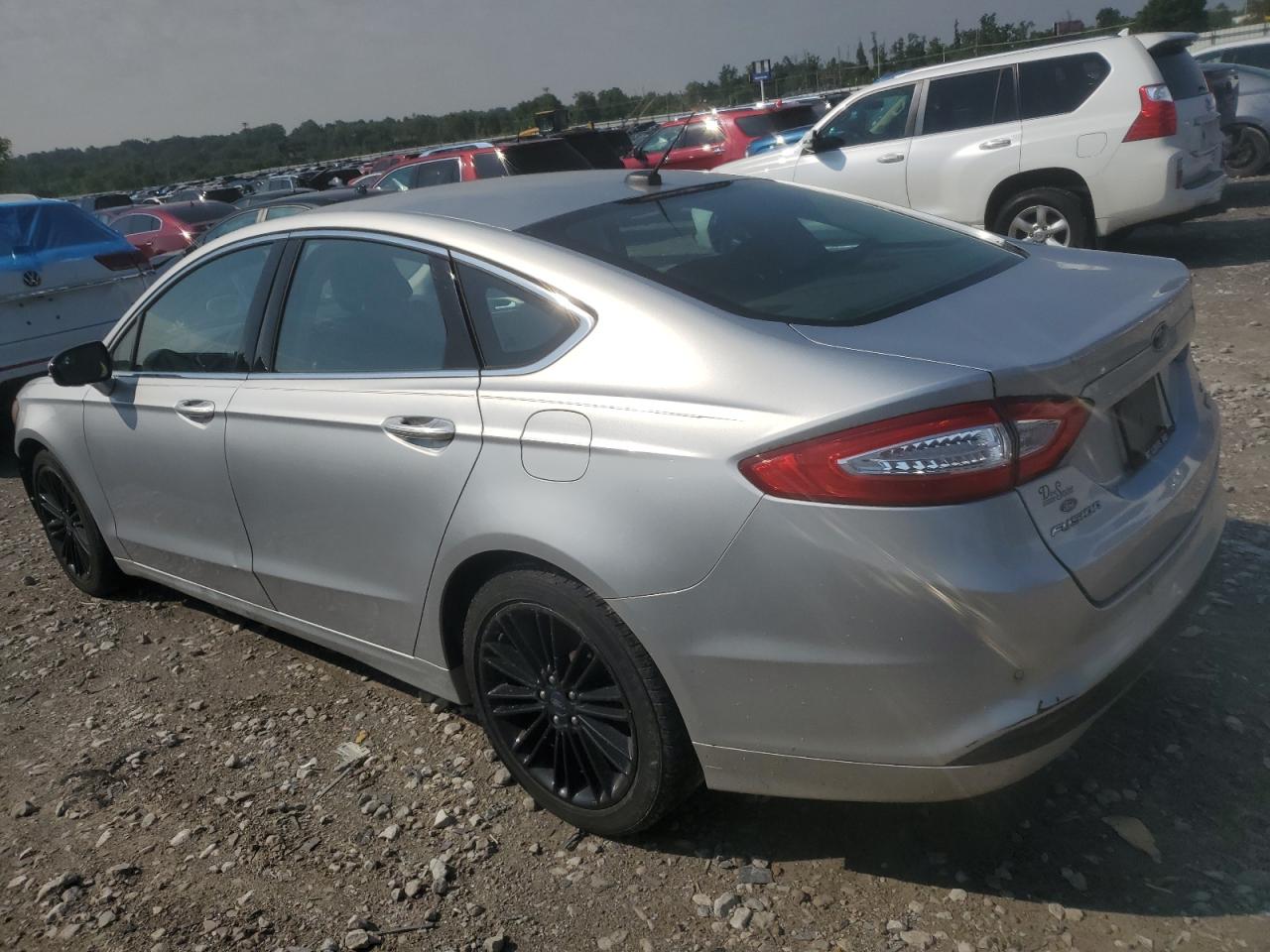 Ford Fusion Se Image 4