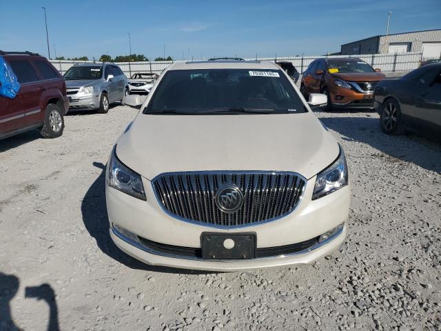 Buick LaCrosse Touring Image 2