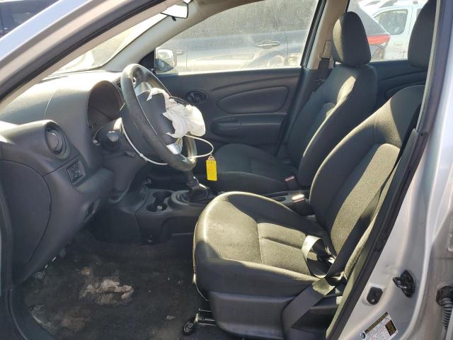 Nissan Versa S Image 4