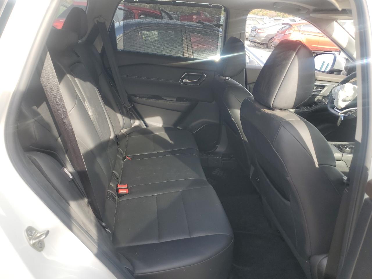 Nissan Rogue Sv Image 9