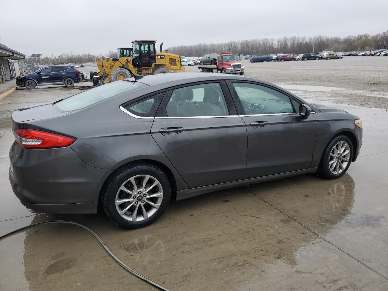 Ford Fusion Se Image 10