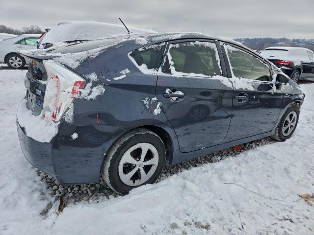 Toyota Prius Image 2